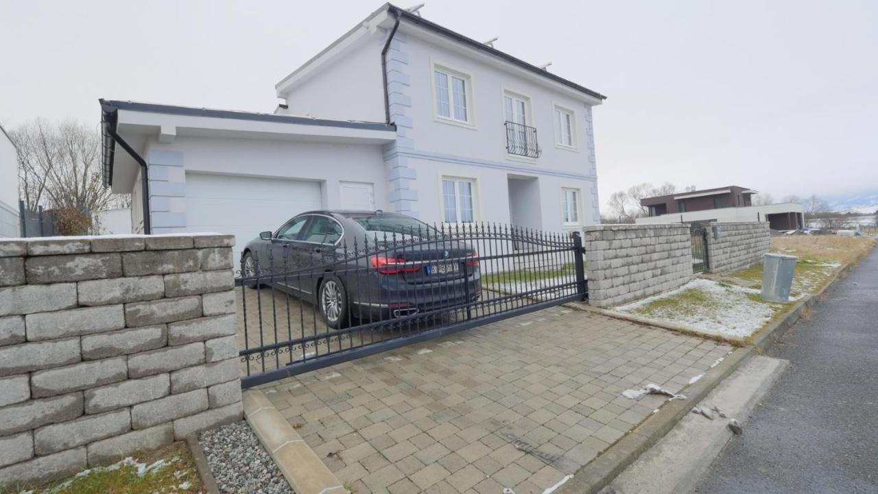 Apartmanovy Dom S Virivkou, Pod Secnom, Liptovsky Jan Villa Liptovsky Mikulas Exterior photo